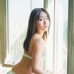 蓼沼優衣さん（撮影：井上たろう スタイリング：田中陽子 ヘアメイク：エノモトマサノリ）