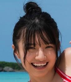 石井優希さん1st写真集【©矢西誠二／双葉社】