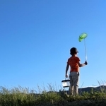 みなさんは子供のころ、どんな夏休みを過ごしましたか？