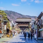 長野市・善光寺仲見世通り（photoAC）