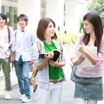 高校生が「志願したい大学」をエリア別に調査　※画像はイメージです（Paylessimages/stock.adobe.com）