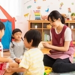 認可保育園より認可外保育園の方が保育料が安くなるケースも　※画像はイメージです（milatas/stock.adobe.com）