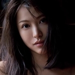 鈴木聖さん（撮影／西田幸樹　ヘアメイク／新井祐美子　スタイリング／田中陽子）