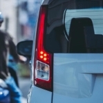 ブレーキランプが消えなくなったら…　※画像はイメージです（beeboys/stock.adobe.com）