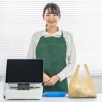 コンビニのレジで…（buritora/stock.adobe.com）※画像はイメージです