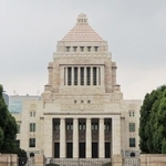 国会議事堂。若者たちは政治をどんな目で見ているのか（東京都千代田区）