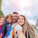 少子化対策の「優等生」として知られるフランス(Max Topchii/stock.adobe.com)
