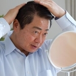 20代の頃と比較してやらなくなった髪型は？　※画像はイメージです（aijiro/stock.adobe.com）
