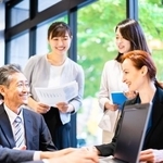 外国人材が日本で働く際に希望する目標年収額はいくらぐらいが多い？　※画像はイメージです（maroke/stock.adobe.com）