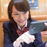 Z世代の2人に1人以上が「動画を倍速で視聴」　※画像はイメージです（Paylessimages/stock.adobe.com）