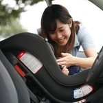 助手席にチャイルドシートは違反？　※画像はイメージです（yamasan/stock.adobe.com）