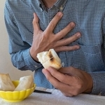 餅などによる窒息事故に注意！※画像はイメージです（aomas/stock.adobe.com）