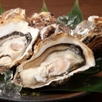 牡蠣キムチを食べていたら…ガリッ！正体は真珠だった！？※画像はイメージです（sasazawa/stock.adobe.com）