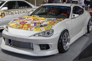 遠くから見てもインパクト大のカスタマイズ