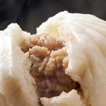 寒い時期に食べたくなる「肉まん」※画像はイメージです（Paylessimages/stock.adobe.com）