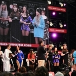 ギャルオンステージ