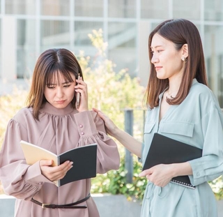 就職活動は面接で落とされてしまうAさん…原因はアルバイトをしていなかったから？　※画像はイメージです（buritora/stock.adobe.com）