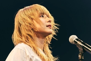 初尽くしの金髪・平祐奈