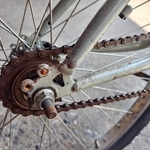 「あなたの自転車、チェーンが緩んでいないですか？」※画像はイメージです（Leiter1940s/stock.adobe.com）