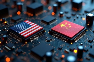 回路基板上に設置されたアメリカと中国の国旗が描かれた2つのコンピュータチップ※画像はAIが作成したイメージです（Танюша Коновал/stock.adobe.com）