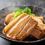 ご飯と相性ピッタリの「豚の角煮」※画像はイメージです（Tsuboya/stock.adobe.com）