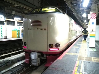 寝台特急「サンライズエクスプレス瀬戸・出雲」