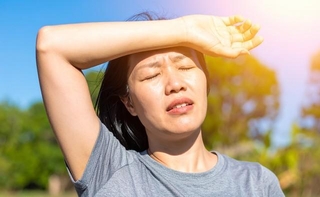 早めの水分補給など、しっかりと対策したい「熱中症」※画像はAIが作成したイメージです（greenblue/stock.adobe.com）