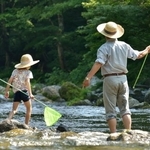 海や川での釣りなど、もしかしたら「密漁」になるかもしれません※画像はイメージです（godfather/stock.adobe.com）