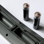 新しい電池と古い電池混ぜて使ってもいいの？※画像はイメージです（nanohana/stock.adobe.com）