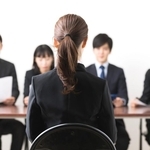資格はたくさん取ったけれど活用法を説明できない…　※画像はイメージです（metamorworks/stock.adobe.com）