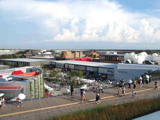 大阪・関西万博でにぎわう夢洲