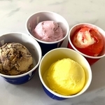 「新入社員が休憩時間にアイスを食べていたので注意した」という炎上投稿に町工場3代目に物申す！（photoACより「とめりんご」さん撮影、イメージ画像）