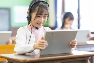 学校教育のデジタル化が進んでいる　※画像はイメージです（milatas/stock.adobe.com）
