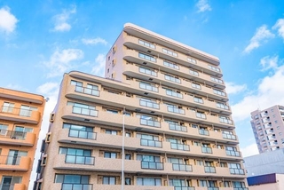 不動産投資で重視する立地条件は？　※画像はイメージです（Takashi Images/stock.adobe.com）