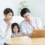 子育て世代が政治に期待することとは？　※画像はイメージです（ponta1414/stock.adobe.com）