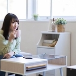 現役高校生の6割以上が「今年テレビドラマを見ていない」　※画像はイメージです（milatas/stock.adobe.com）
