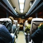 直近1年間の高速バス利用者の約4割がZ世代　※画像はイメージです（show999/stock.adobe.com）