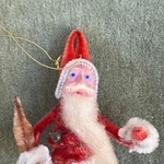 このサンタが元々はパイプクリーナーだったとは…（Green Pepperさん提供）