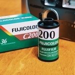 富士フィルム正規品はこんな感じだけど…※写真はイメージですDAndreev