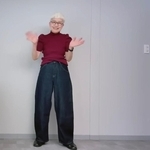「縮んだ足を取り戻せる！？」74歳女性が着こなすユニクロの詐欺ジーンズ“バギーカーブジーンズ”を使ったコーディネート術が話題　「本当に足長に見えますね」