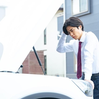 移動中のガス欠…どうすればいい？　※画像はイメージです（metamorworks/stock.adobe.com）