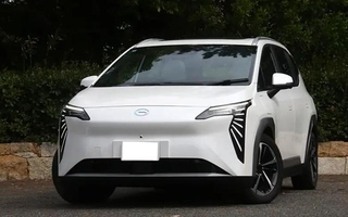 AION  Y PLUS（提供：norico by ガリバー）