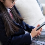 今や、中高生も被害の対象……「契約トラブル」って見抜けるの？　教員が不安「ゲーム等のオンライン課金」「無料に見せかけたサブスク」