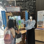 手製の紙芝居は「グローバルユース防災サミット2025」でも披露された（画像提供：津上さん）