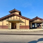 立派な建物…と思いきやトイレだった！日本最小を自称する北海道・江差の道の駅が話題に