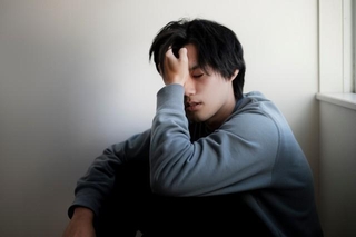 ｢心の病｣は10～20代が最多　※画像はイメージです（Nii Koo Nyan/stock.adobe.com）