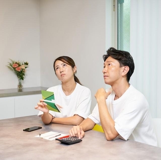 年収2000万円以上でも意外と余裕がない　※画像はイメージです（maru54/stock.adobe.com）