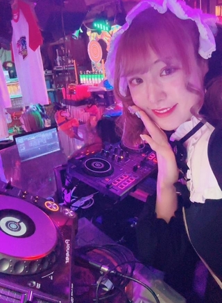 元セクシー女優のフリーライター・たかなし亜妖