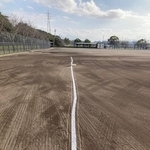 神業…！グラウンドに引かれた白いラインに感動「一体どうすればこんなキレイに…」「呼吸止めてるのでは」