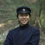 ヘブン（トミー・バストウ）の教え子で、トキ（髙石あかり）に恋する小谷を演じる下川恭平　(C)NHK